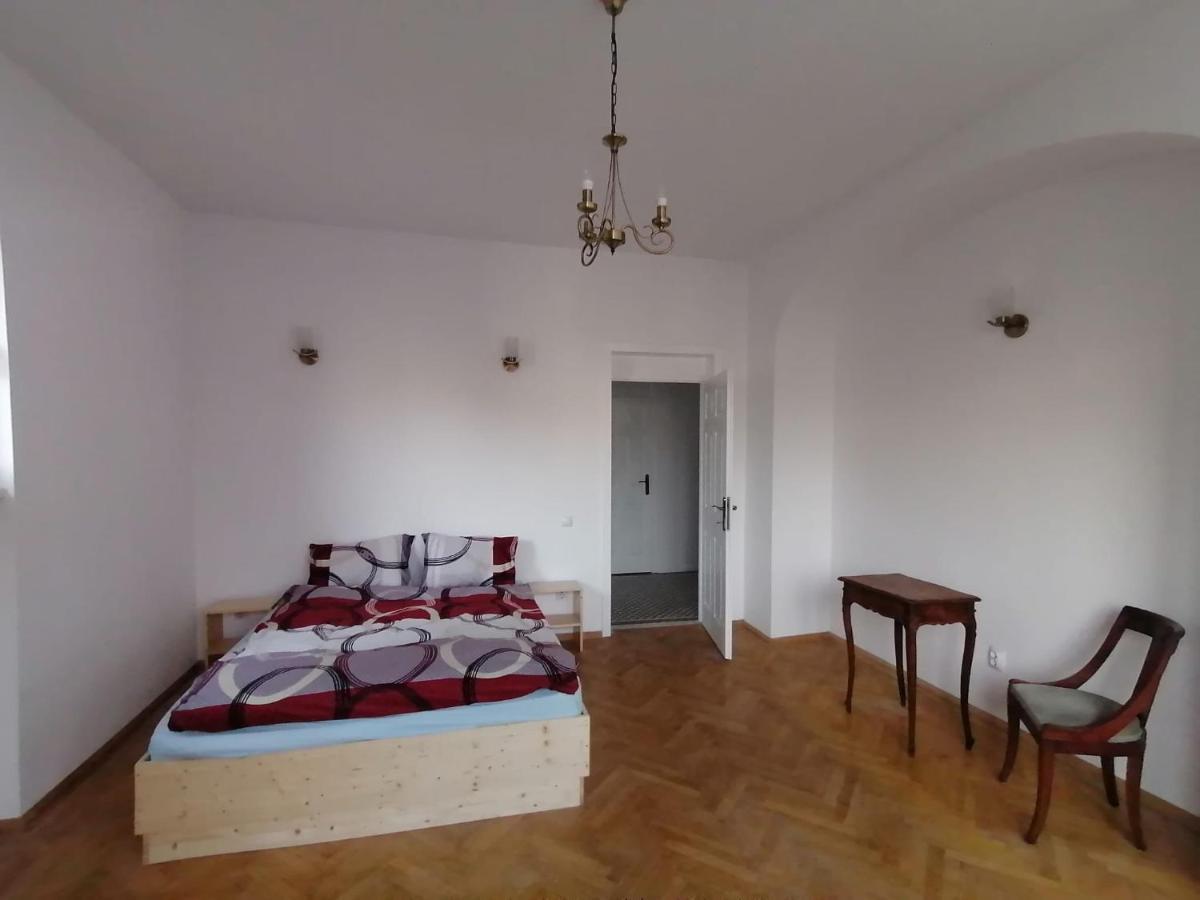 Central Appartment - Heart Of Bucharest - Sector 1 - New Renovated - Open Space Dış mekan fotoğraf