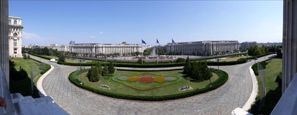 Central Appartment - Heart Of Bucharest - Sector 1 - New Renovated - Open Space Dış mekan fotoğraf